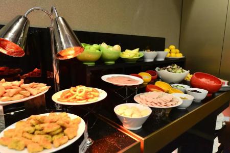 Grand Central (SG Clean, Staycation Approved) - 12