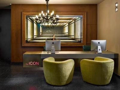 The Icon & Lounge - 17