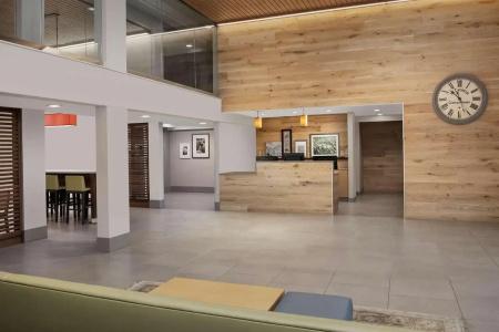 Country Inn & Suites by Radisson, Seattle-Tacoma International Airport, WA - 36