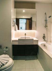 iCheck inn Residences Patong - 8
