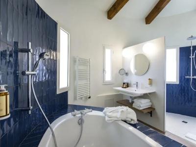 Mercure Centre Bompard La Corniche - 150