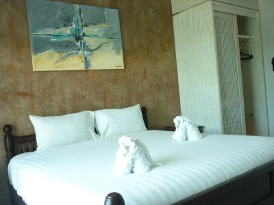 Coco Retreat Phuket Resort And Spa - Sha Plus - 4
