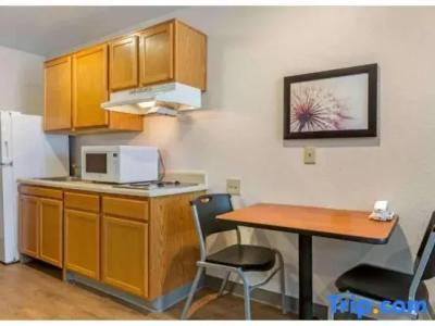 Extended Stay America Select Suites - - East - 34