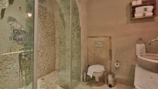 Phocas Cave Suites - 98