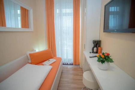 City Guesthouse Pension Berlin - 15