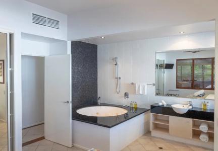 Saltwater Luxury - 9