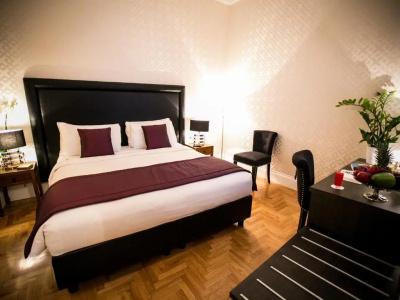 Minerva Relais - 110
