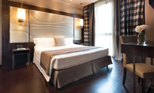 Uptown Palace - 4