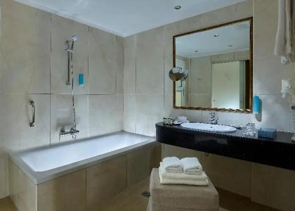 Alexander Beach & Village Resort - 38
