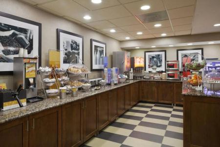 Hampton Inn Charlotte University Place - 24