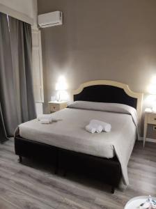 La Collegiata Guest House - 16