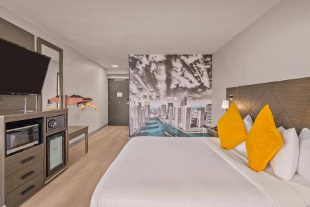 Onyx Miami Airport - 50