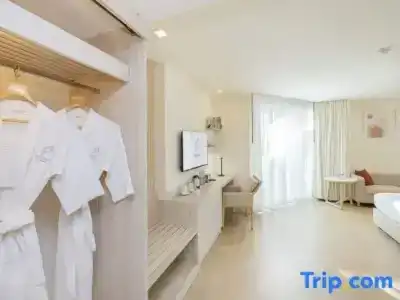 Pattaya Sea View - Sha Extra Plus - 71