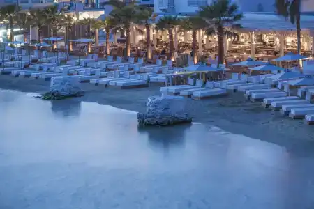 Mykonos Blanc - Preferreds & Resorts - 25
