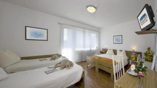 Garni Rondinella - 49