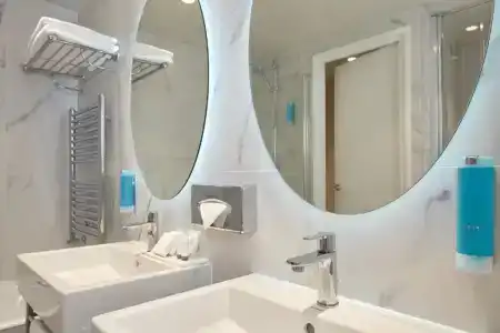 Hôtel le Royal Rive Gauche - 72