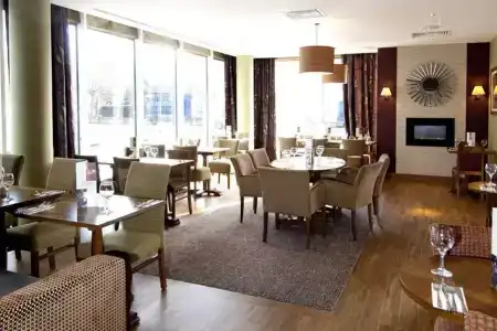 Premier Inn Greenwich - 10