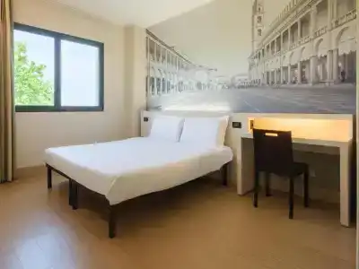 b&b - 37