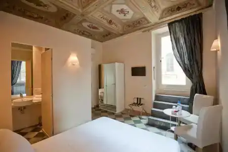 Little Queen Suite - 55