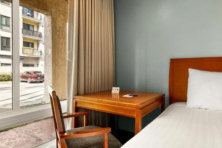 Vagabond Inn - 35