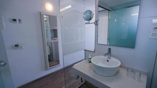 Coral Ocean View - Adults Only - 9