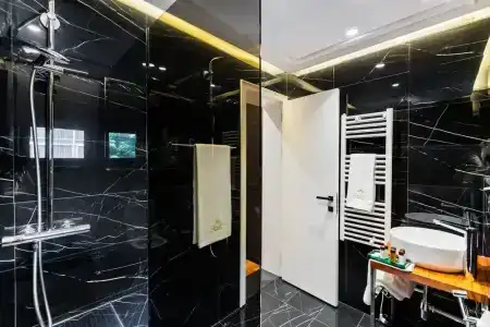 La Suite Boutique - 206