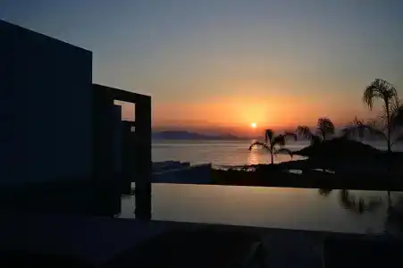 Kavos & Suites - 72