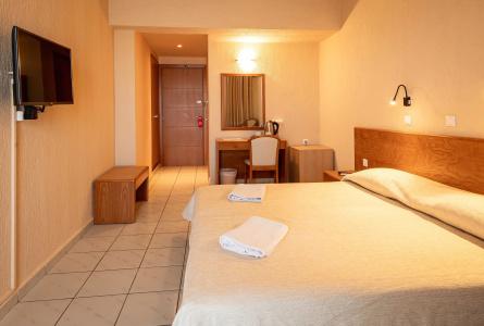 Malia Bay Beach & Bungalows - 3
