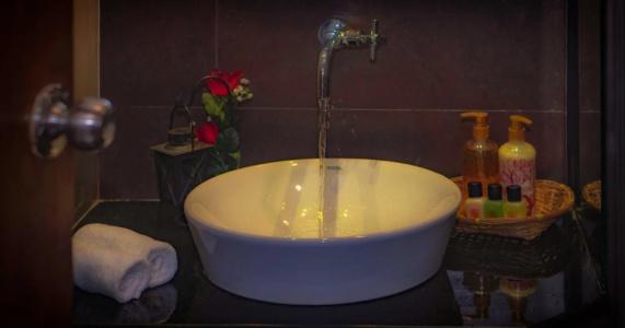Hive 68 - and Resorts (Negombo) - 7