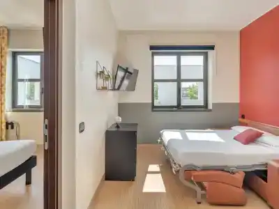 b&b - 44