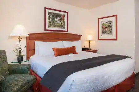 The Mediterranean Inn - 3