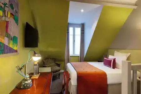 Hôtel Le Relais des Halles - 91