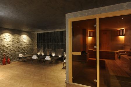 Le Petit Palace - Special Category - 11