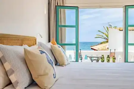 The Sea Club - 139