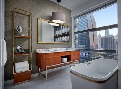 Rosewood Bangkok - 8