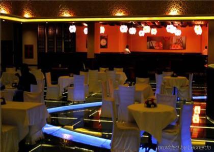 Sterlings Mac & Suites - 22