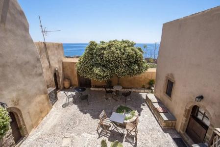 Goulas Traditional Guesthouse - 20