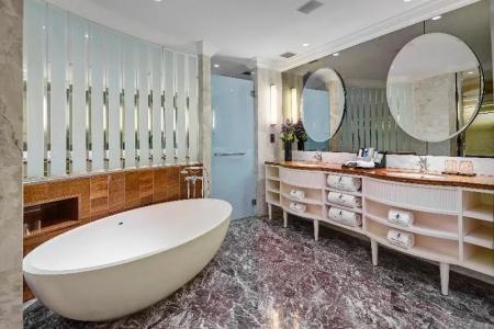 Resorts World Sentosa - Crockfords Tower (SG Clean) - 38