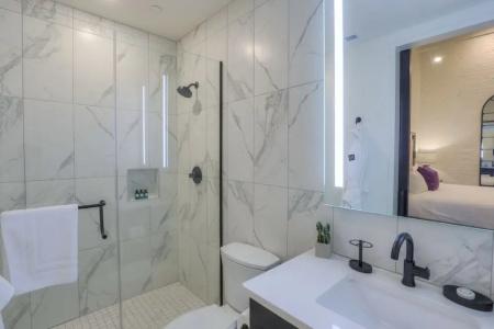 Studio 154 Luxury - 75