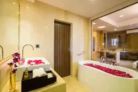 Best Western Chinatown - 4