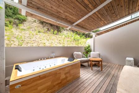 Bamboo Suites Boutique - 82