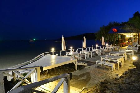 Sangthian Beach Resort - 17