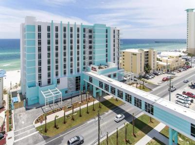 Hampton Inn & Suites Beach-Beachfront - 22