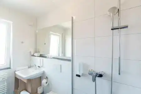 Come In - 33