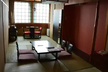 Yadoya Tsubaki - 3