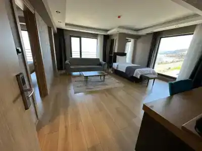 Şehrar Suite - 90
