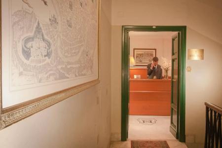 Silla - 16