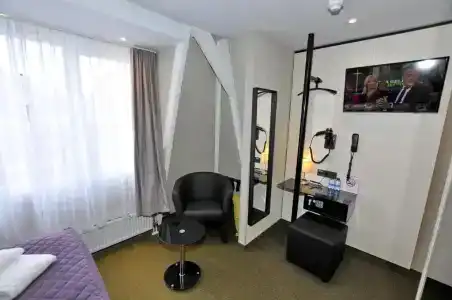 Cityview - 60