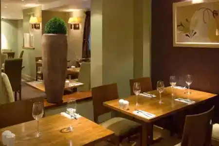 Premier Inn Victoria - 17
