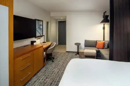 Hyatt Place Nashville Downtown - 4
